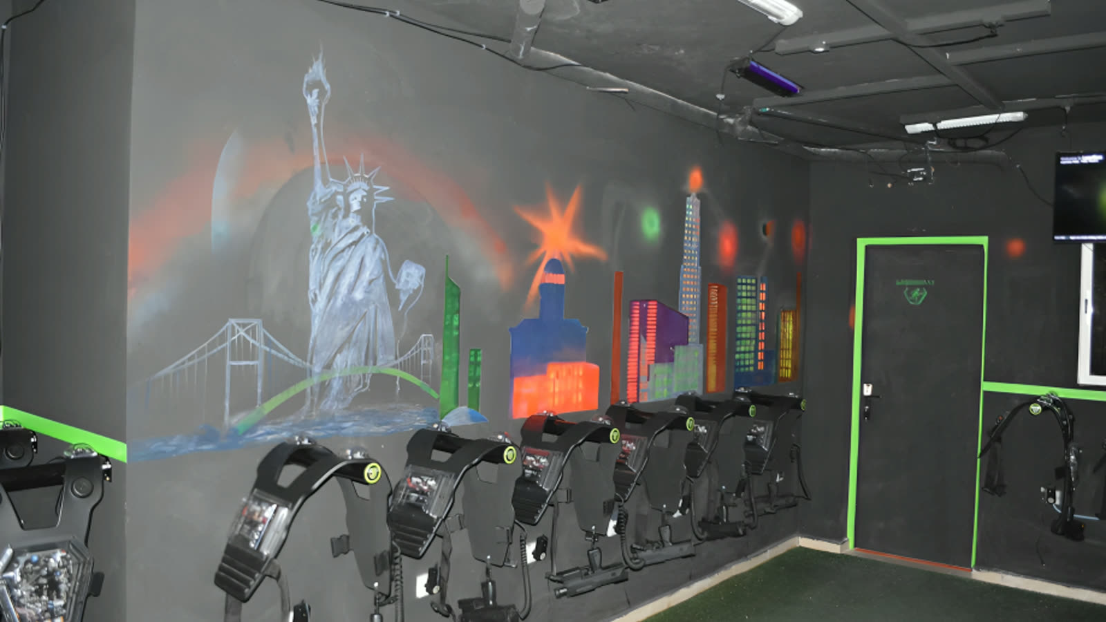 Lazar Jeux Harhoura Rabat — laser game et karaoké