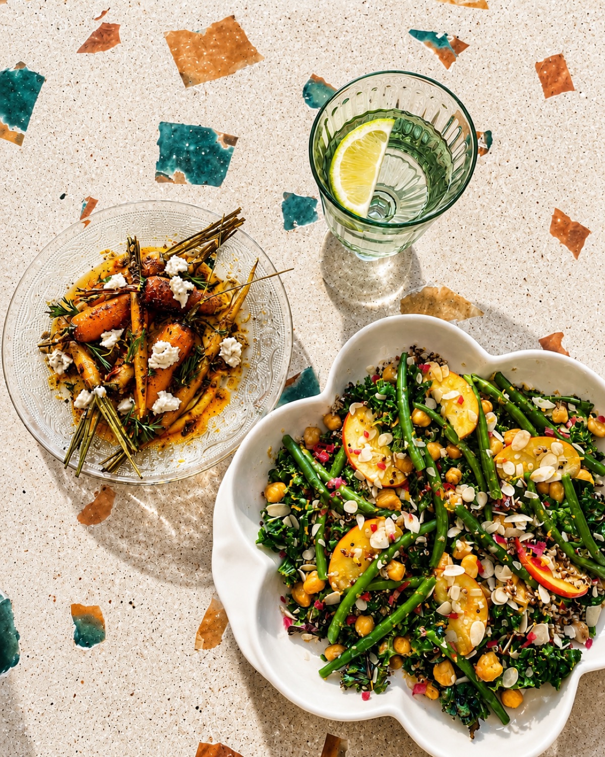 Carottes rôties et salade de kale, deux assiettes végétales de Niya